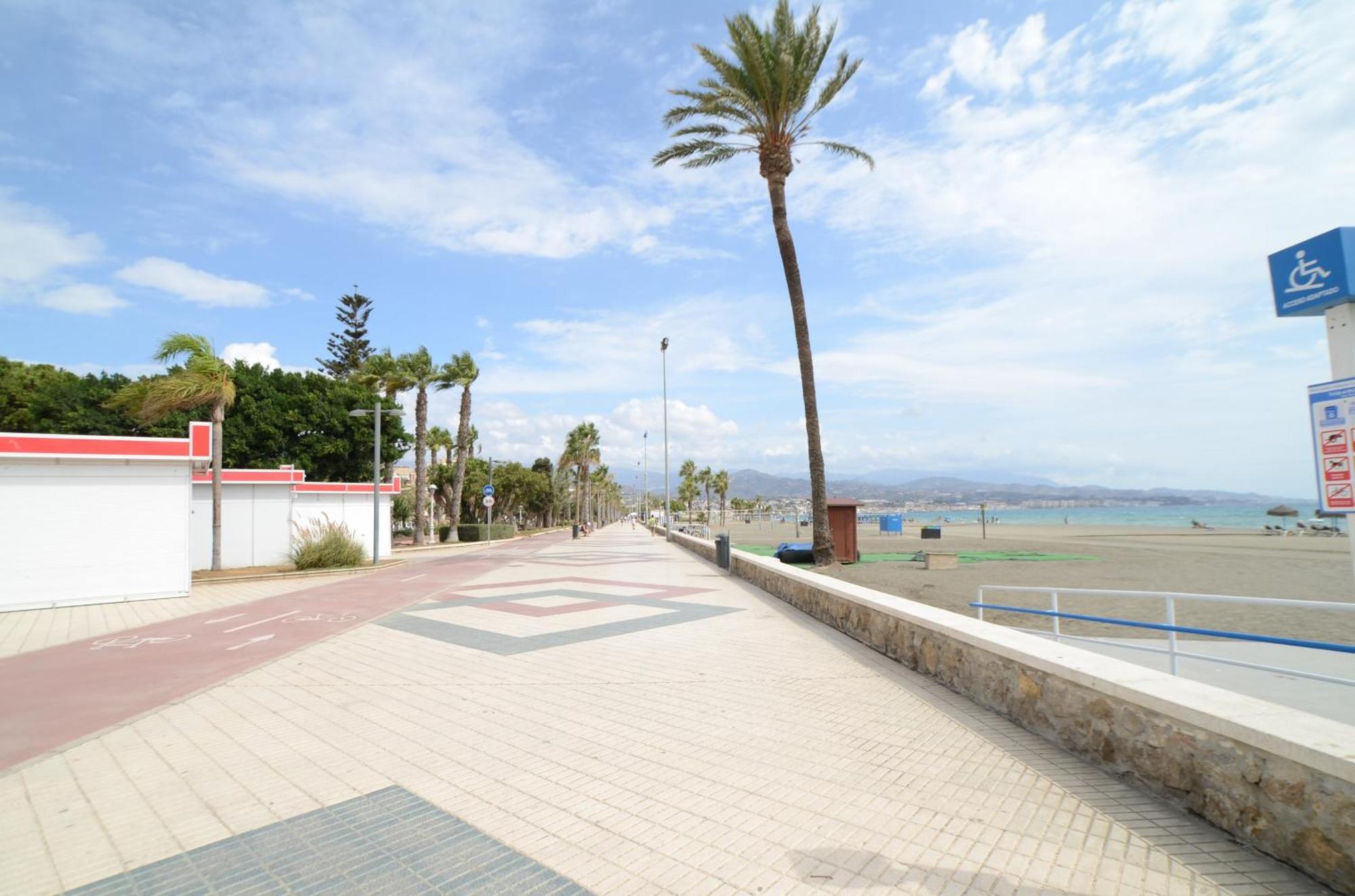 A&C Vistas Al Mar Luxury Apartment Торе дел Мар Екстериор снимка