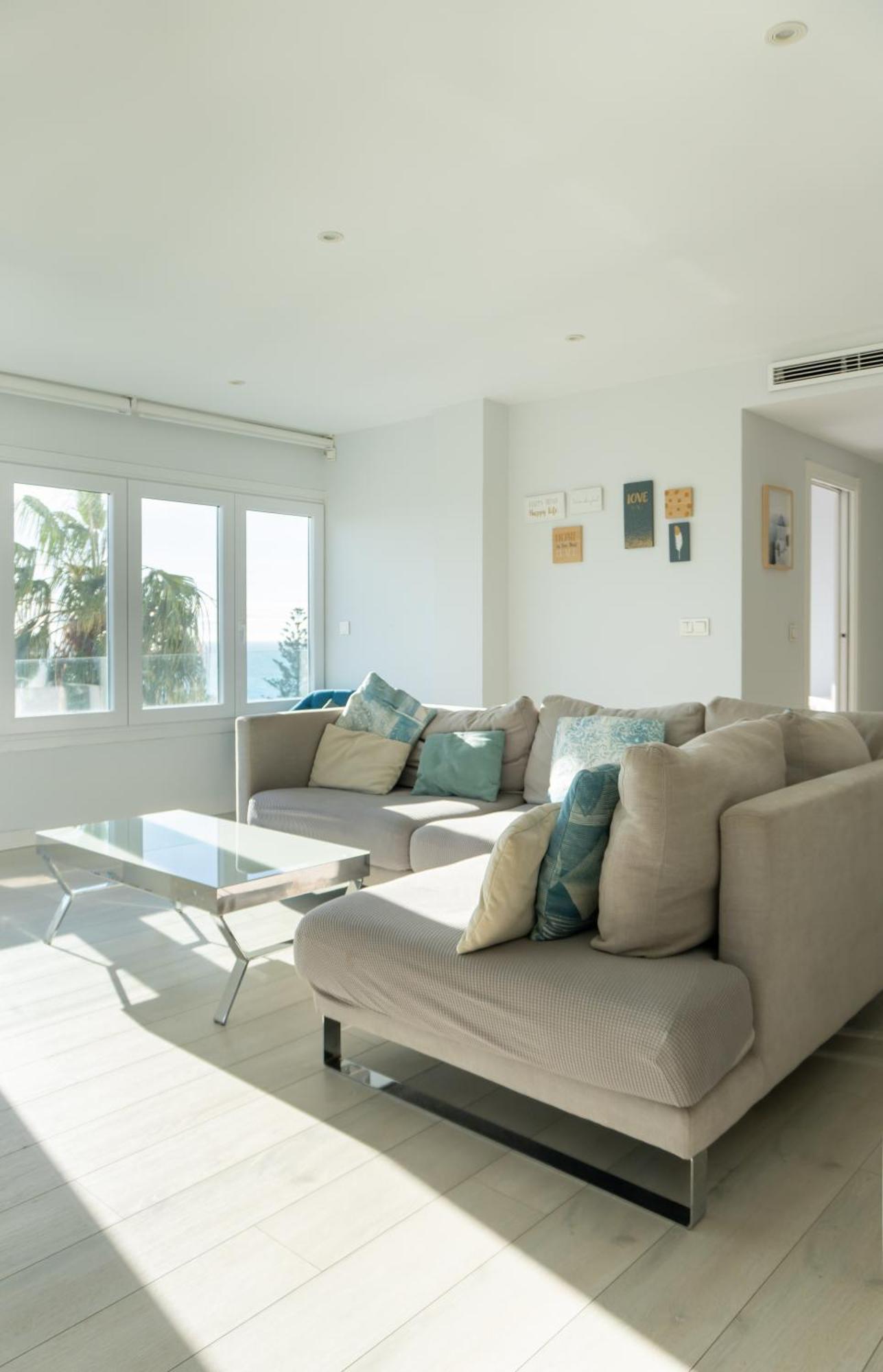 A&C Vistas Al Mar Luxury Apartment Торе дел Мар Екстериор снимка